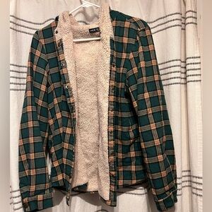 Women’s Sherpa lined flannel jacket